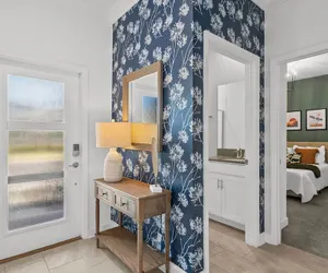Photo 5 - Amazing 4 Bedrooms Home With Pool Close to Disney