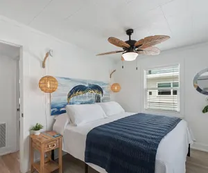 Photo 4 - Bluewaters Beach House