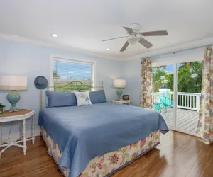 Photo 3 - Marilyn's Beach House