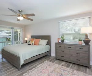 Photo 3 - Beach Paradise Getaway