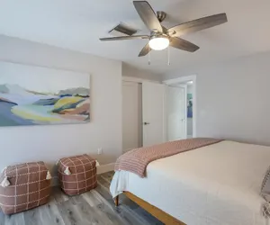 Photo 5 - Beach Paradise Getaway