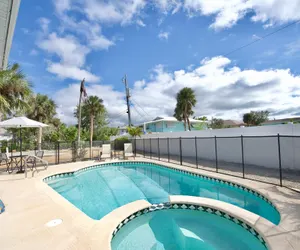 Photo 5 - Beach Bungalow 2