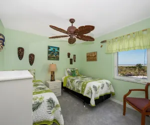 Photo 3 - Lone Palm Retreat
