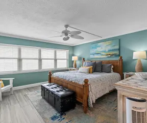 Photo 4 - Southwind 905
