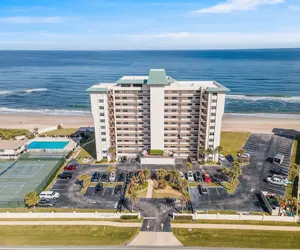 Photo 2 - Southwind 804