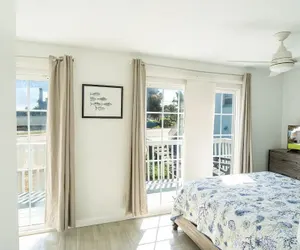 Photo 5 - Barefoot Bungalow