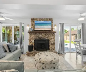 Photo 2 - Barefoot Bungalow