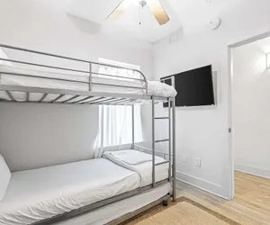 Photo 5 - Salt and Shore Escape Sleeps 7