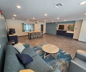 Photo 5 - Woodspring Suites Jackson I-40