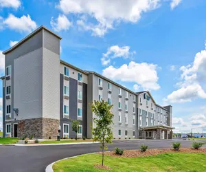Photo 2 - Woodspring Suites Jackson I-40