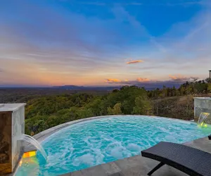 Photo 3 - Whiskey Ridge - Avantstay Panoramic Views Infinity Pool Hot Tub Game Room