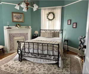 Photo 5 - The Judge's Chambers