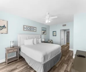 Photo 3 - Majestic Bliss Luxury in Pcb!