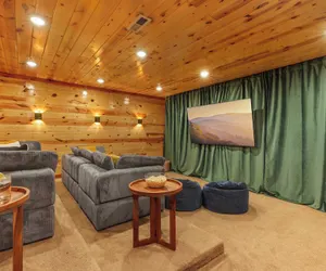 Photo 4 - Sleeps 20! Indoor Pool & Home Theater Redesigned Boulder Ridge by Avantstay
