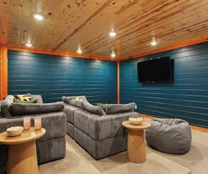Photo 4 - Smoky Ridge by Avantstay Renovated Cabin w/ Indoor Pool Game Room + Theater