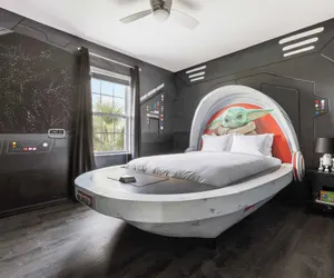Photo 4 - Sleeps 18! Solterra Resort, Pool, Gameroom, Themed Bdrs Broad Oak by Avantstay