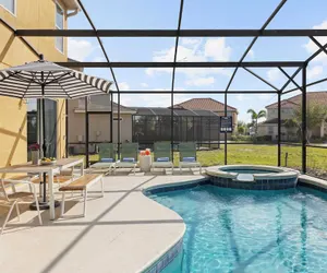 Photo 2 - Sleeps 18! Solterra Resort, Pool, Gameroom, Themed Bdrs Broad Oak by Avantstay