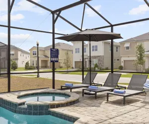 Photo 4 - Coconut Breeze Resort Home Near Parks 25 Guests Located in Solara Resort