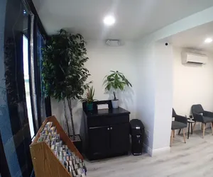 Photo 4 - Circle City Inn
