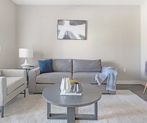 Photo 5 - Falcon Grand Harbor Apartments By Barsala