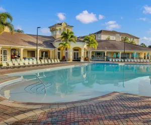 Photo 4 - Lrg Condo w Scenic Patio Views - Next to Occc