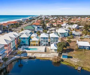 Photo 2 - Beach House - Riviera Retreat by PHG