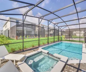 Photo 4 - Chic 10br Retreat With Themed Rooms Pool