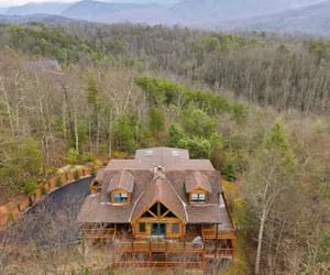 Photo 3 - American Dream by Avantstay Deck w/ Views Theater, Game Room, Community Pool