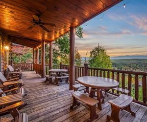 Photo 3 - Grand View Lodge Panoramic Views Hot Tubs Game Room Theater Sleeps 56 Guests