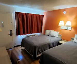 Photo 2 - AMERICAN INN
