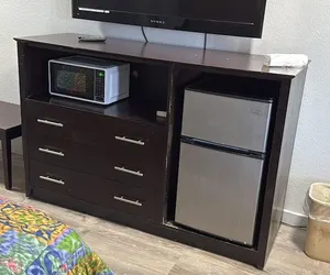 Photo 4 - BlissPoint Inn FKA Motel 6t7