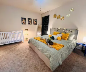 Photo 4 - Spacious 4BR Home w Game Room Office Backyard