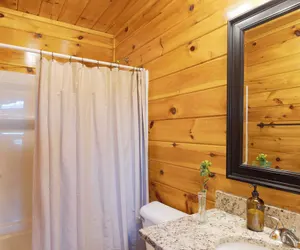 Photo 5 - 12bdr w/ Game Room, Hot Tub, Movie Theater, Deck Views A View for All Seasons