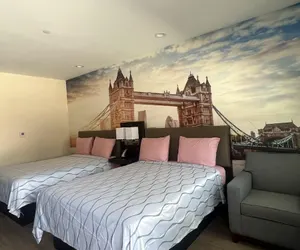 Photo 5 - Elite Inn & Suites