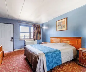 Photo 5 - Admiral Motel By Oyo Chicago I-94