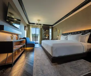 Photo 5 - Whisky Hotel