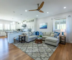 Photo 2 - Sleeps12 Pet Friendly 2 Hottubs Views Full Kitchen