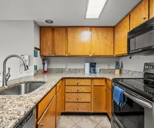 Photo 2 - Sleeps 6 Indoor Pool Playground Hot Tub