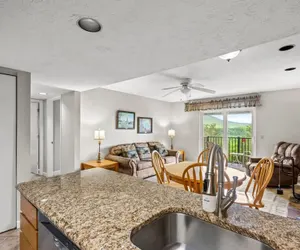 Photo 4 - Sleeps 6 Indoor Pool Playground Hot Tub