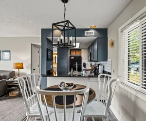 Photo 3 - Indoor Pool Hot Tub Sleeps 4 Mountain Views