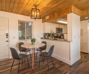 Photo 2 - Indoor Pool Access Full Kitchen Mountain Views