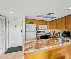 Photo 5 - Sleeps 6 Indoor Pool Hot Tub Mountain Views