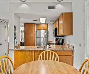 Photo 3 - Sleeps 6 Mountain Views Heated Pool Playground