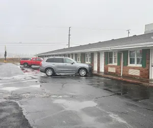 Photo 2 - Botkins motel