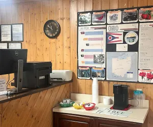 Photo 4 - Botkins motel