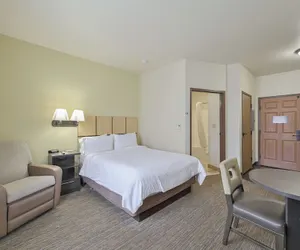 Photo 5 - Affordable Suites of America Tulsa