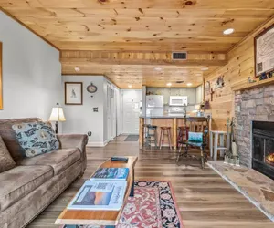 Photo 5 - Indoor Pool Sleeps 7 Mountain Views Playground