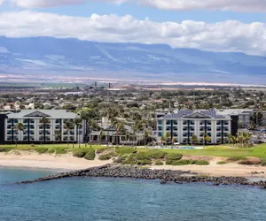 Photo 2 - Hampton Inn & Suites Maui North Shore