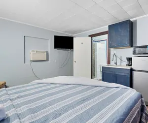 Photo 2 - Workforce Suites