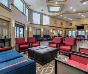 Photo 3 - Conference Inn & Suites Wichita
